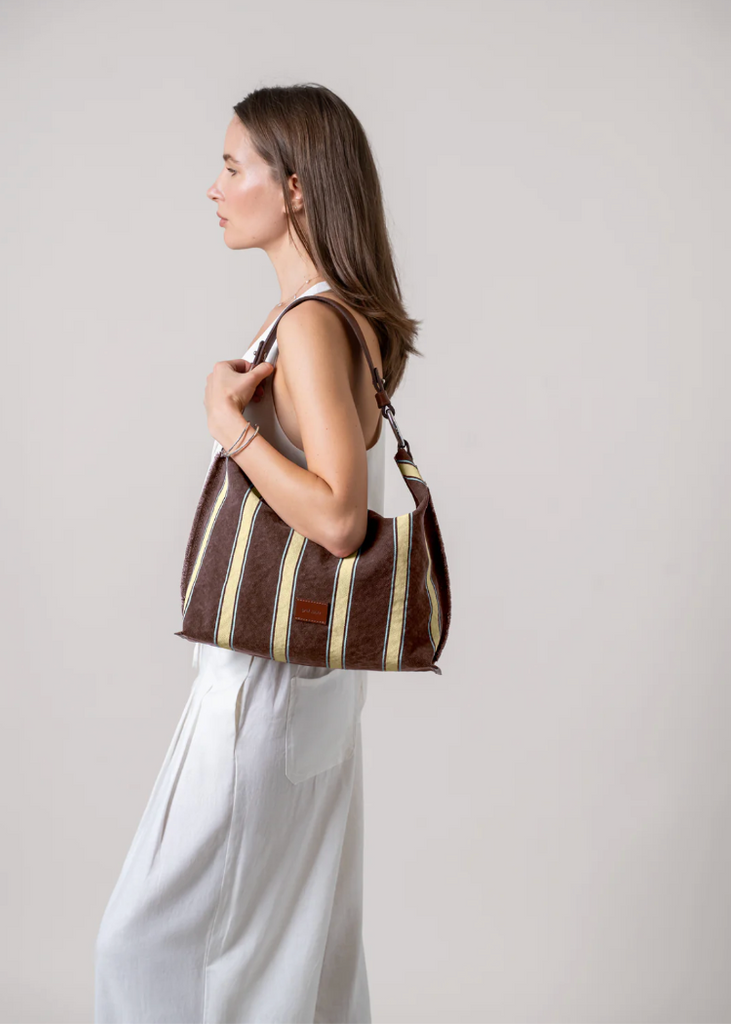 Graf Lantz | Hana Canvas Hobo Bag | Vinyard