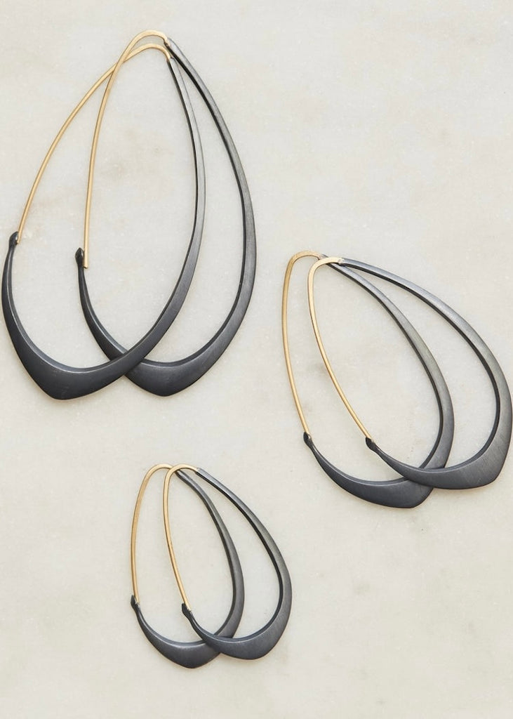 Hannah Blount | Medium Oxidized Facet Hoops | 14k