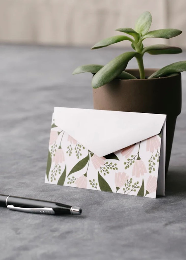 Hazelmade | Little Notes Tea Tin Bouquet
