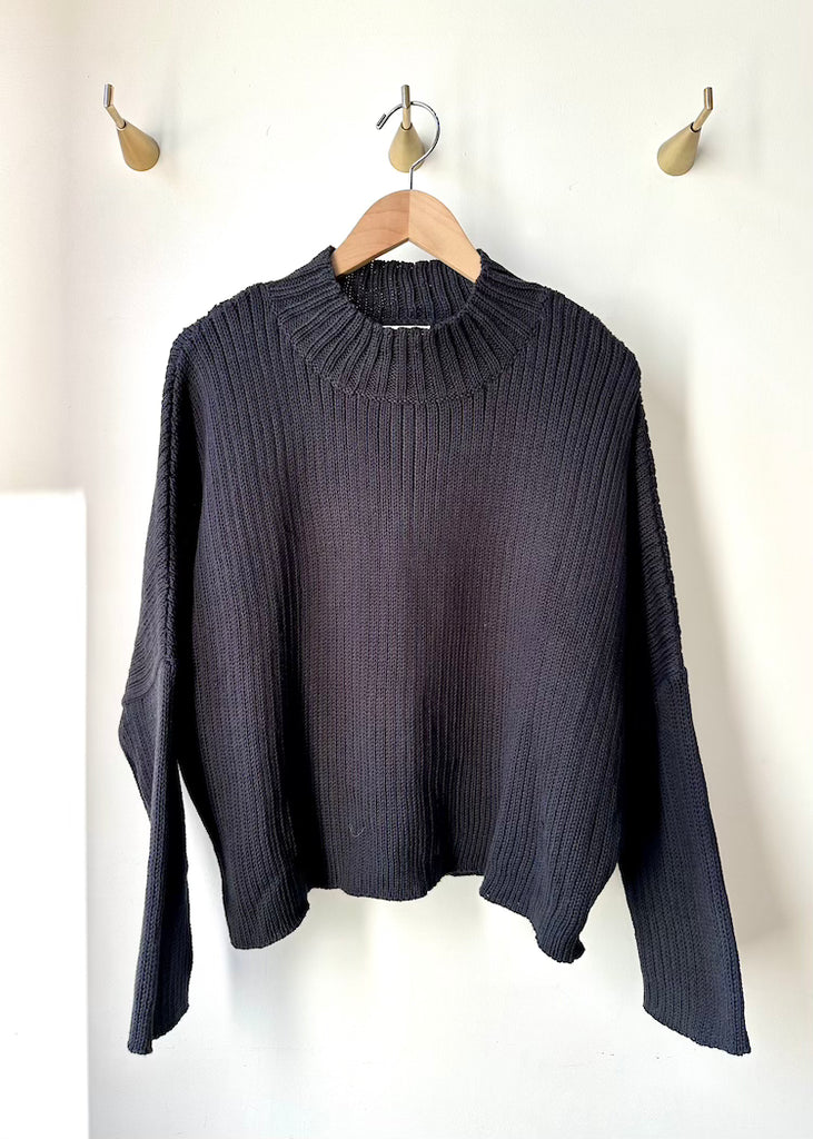 Honest Cotton | Mock Neck Crop Sweater - Black