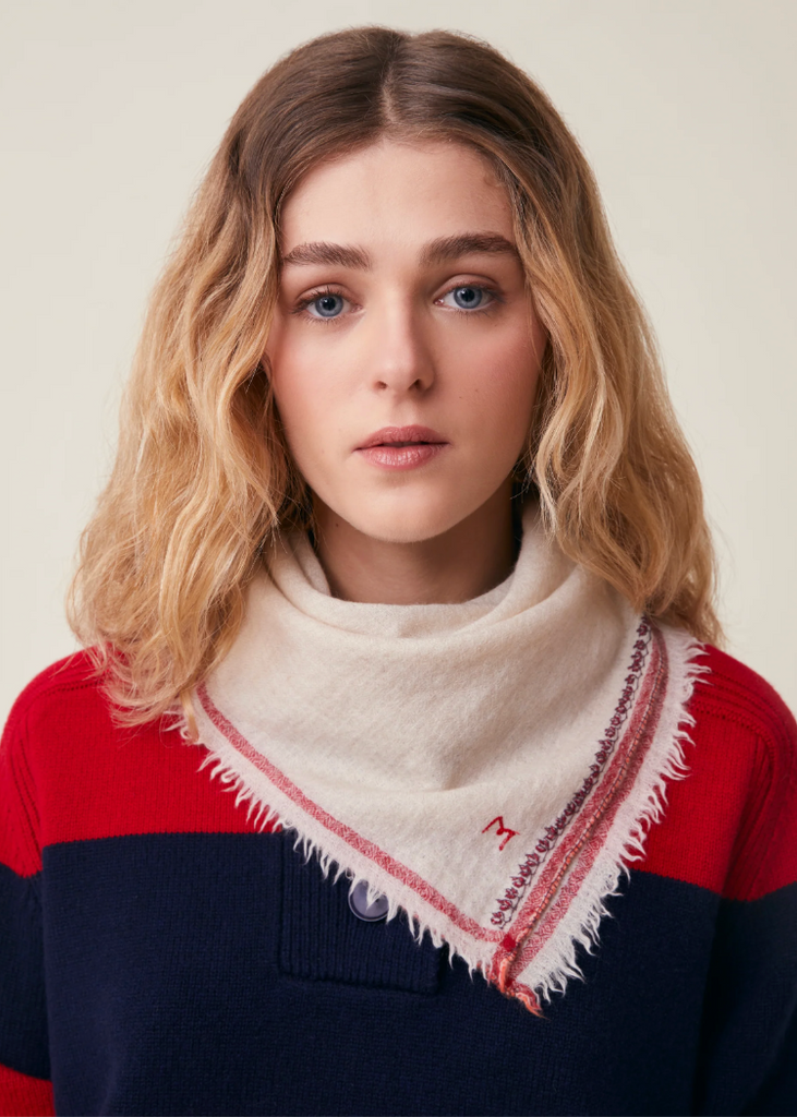Idol Foulard No 850 Embroidery Cord