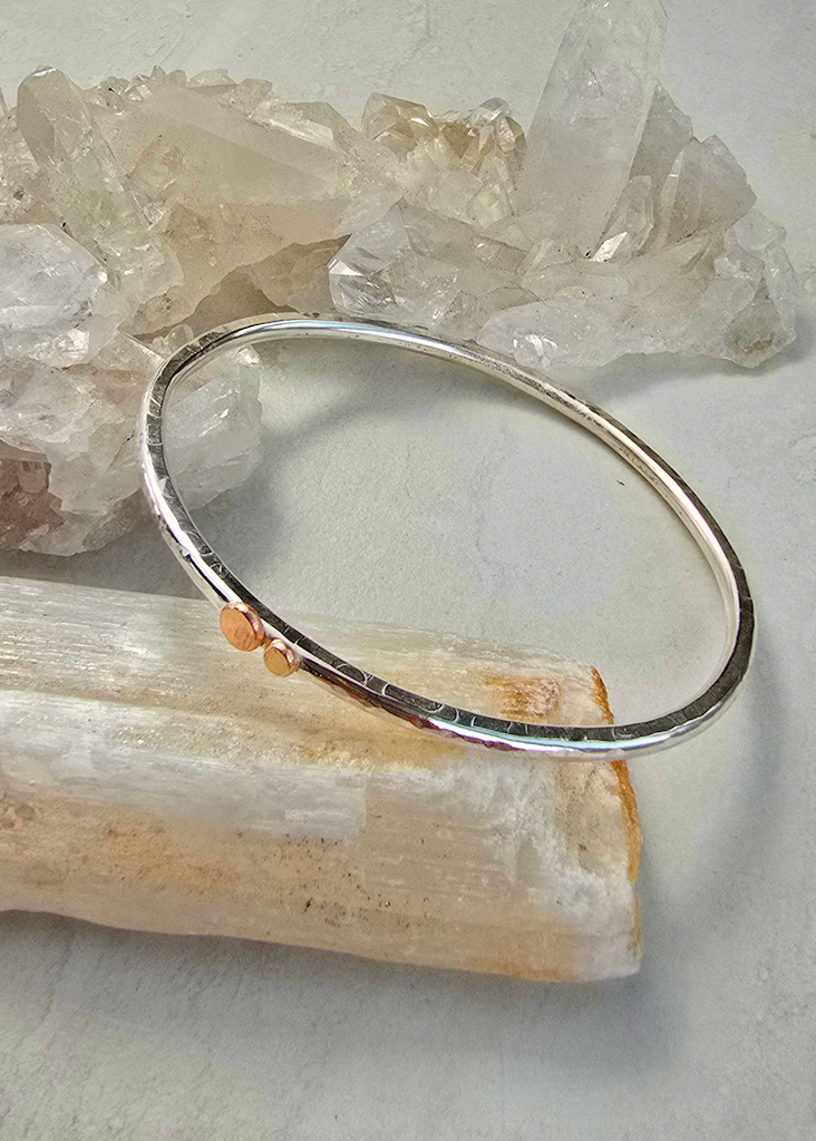 James + Jezebelle | Bangle 2 dots