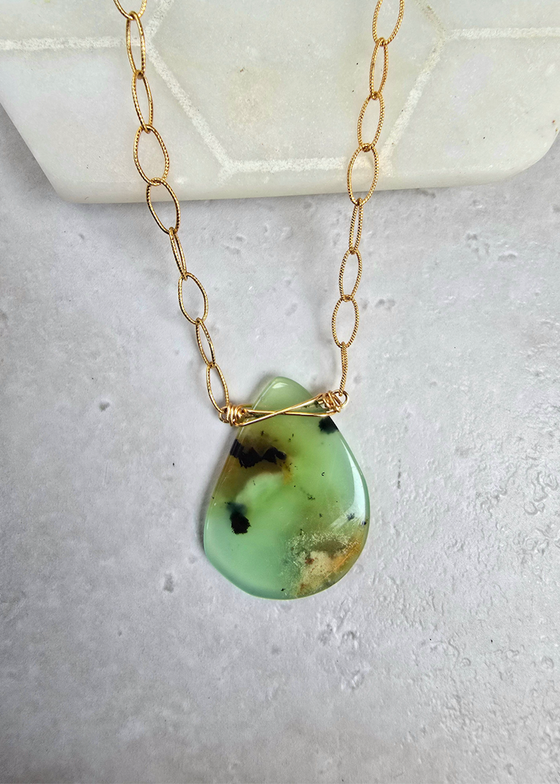 James & Jezebelle | Chrysoprase Large Single Stone Necklace