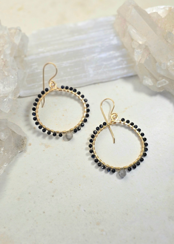 James + Jezebelle | Dark Blue Sapphire + Labradorite Hoop