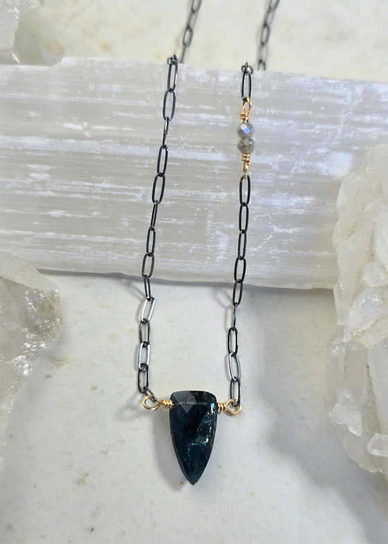 James + Jezebelle | Kyanite + Labradorite Necklace