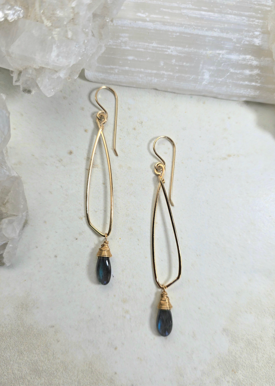 James + Jezebelle | Labradorite Hoop