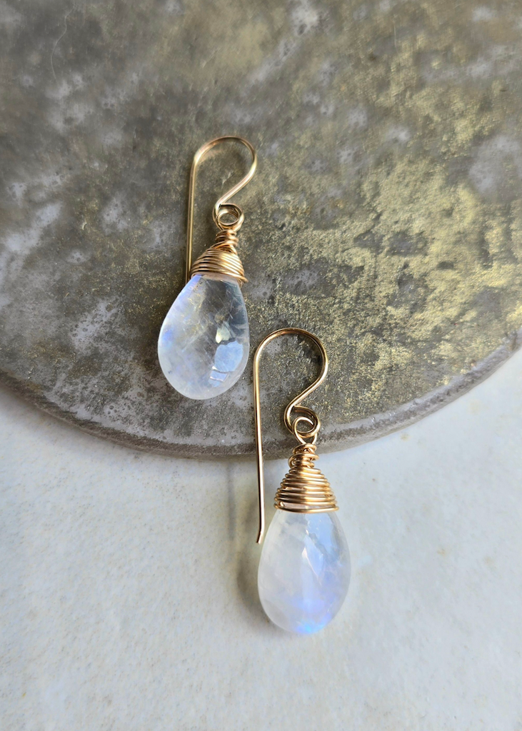 James + Jezebelle | Moonstone Drop