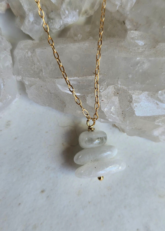 James + Jezebelle | Moonstone Necklace