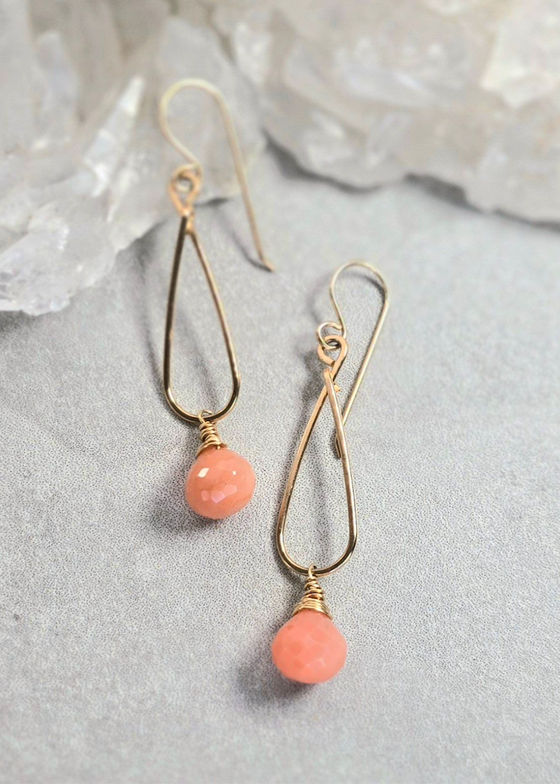 James + Jezebelle | Peach Moonstone Single Drop Hoop