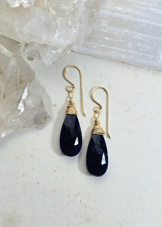 James + Jezebelle | Sodalite Drop