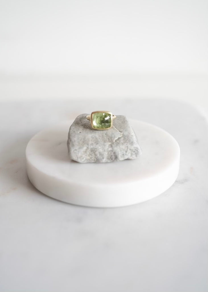 Judi Powers | Corazon Cabochon Ring with Green Tourmaline Sugarloaf