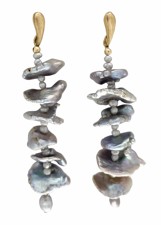 Julie Cohn | Grey Pearl Hoya Bronze Earring