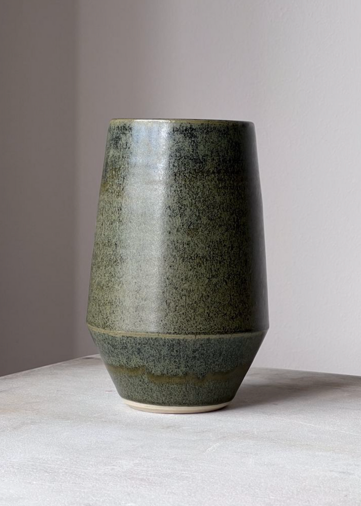 Julie Damhus | Oda Medium Garden Vase Green