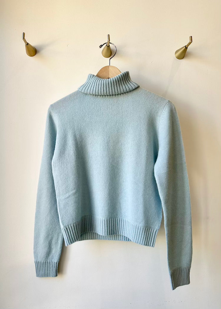 Jumper 1234 | Light Roll Collar