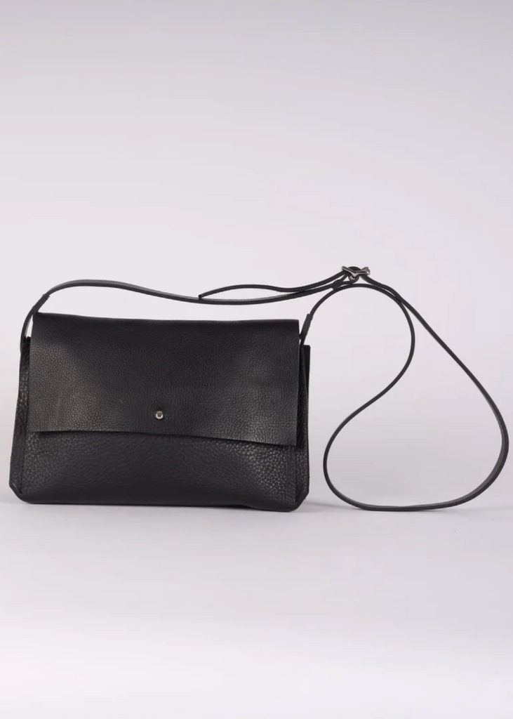 Kate Sheridan | Midi Pleat Bag | Black