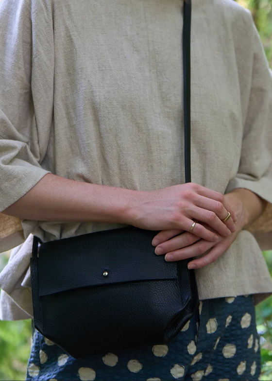 Kate Sheridan | Pleat Bag | Black
