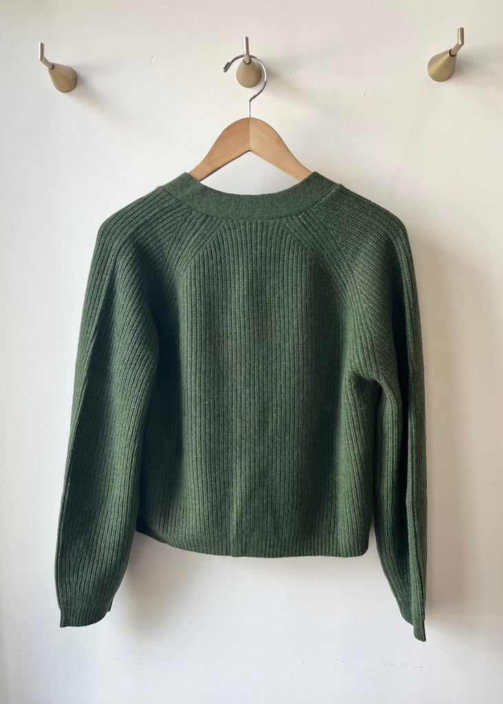 Kinross | Rib Vee Cardigan | Highland