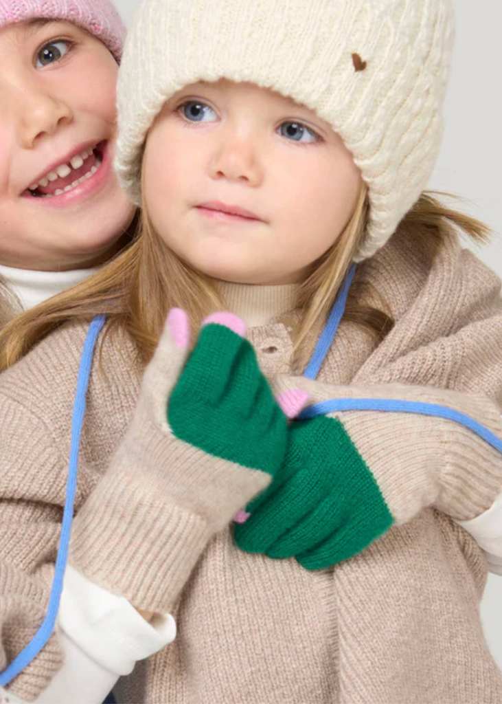 Lao Lao Studios | The Kids Being Kids Gloves | 1-2 Years Old Green/Pink