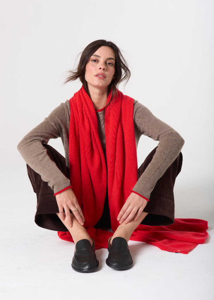 Lao Lao Studios | Trish Roll-Edge in Cashmere | Umber