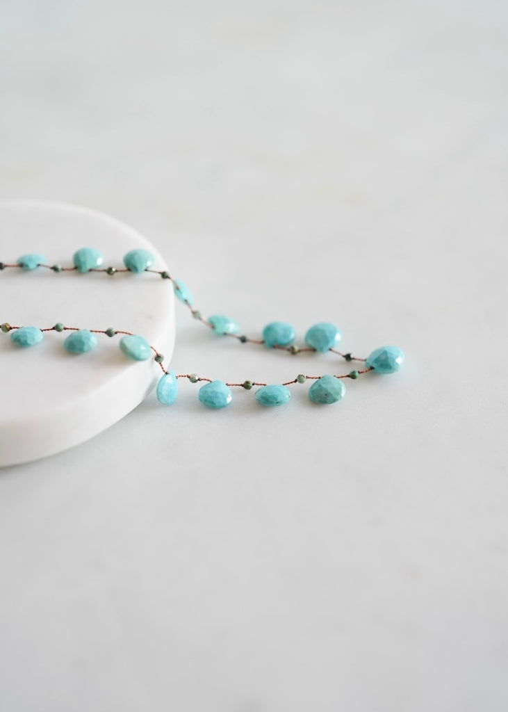 Lena Skadegard | 18" Turquoise Petal 9k Clasp