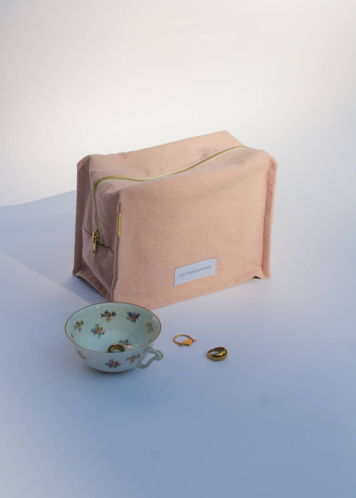 Les Pensionnaires | Cube Toiletry Bag | Delicate Pink