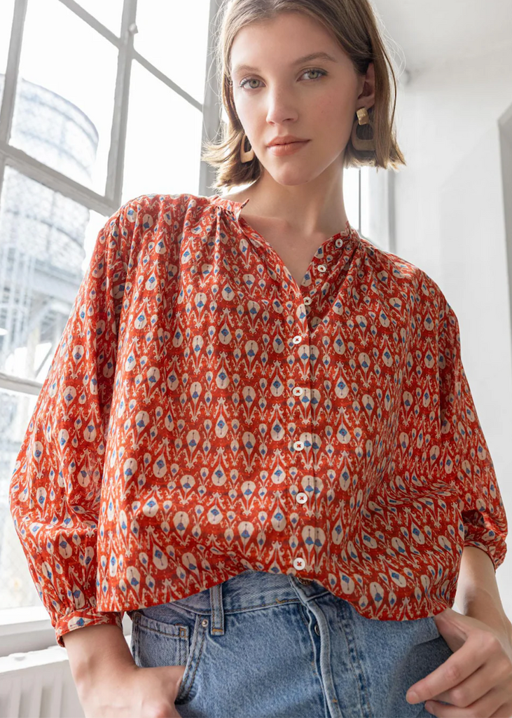 Lilla P | Long Sleeve Shirred Blouse - Chili Print