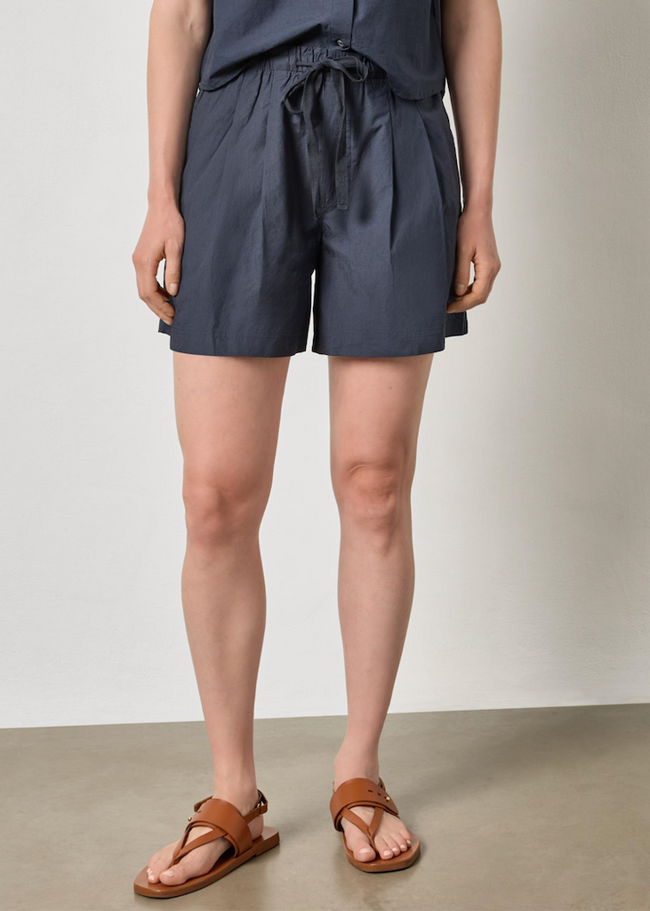 Lilla P | Pleat Waist Short | Navy