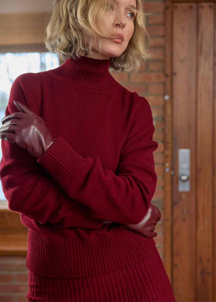 Lilla P | Relaxed Mock Turtleneck Sweater | Wineberry