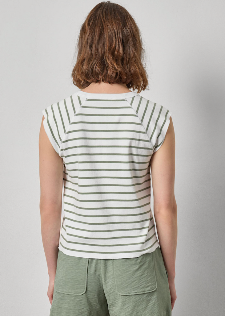 Lilla P | Rib Stripe Short Sleeve Scoop Neck