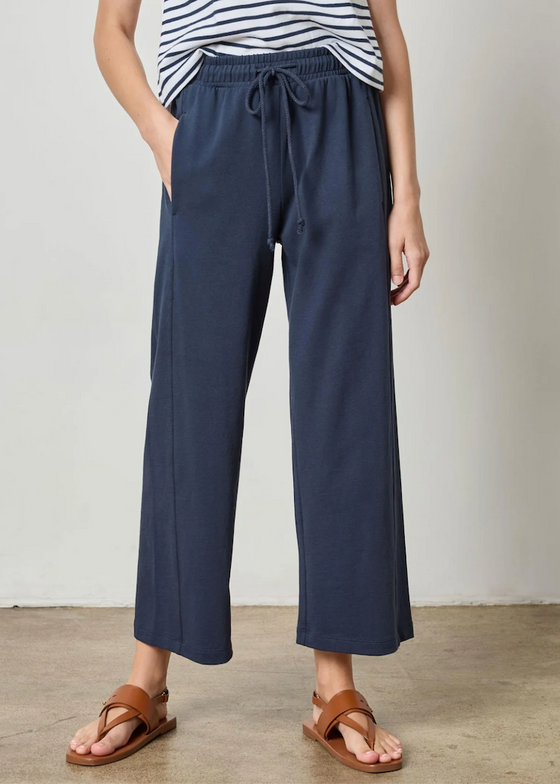 Lilla P | Seamed Wide Leg Pant | Navy