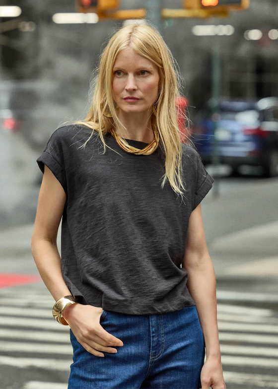 Lilla P | Sleeveless Boxy Crewneck | Black