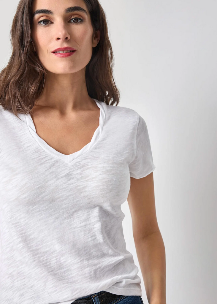 Lilla P | Twisted Binding V Neck | White