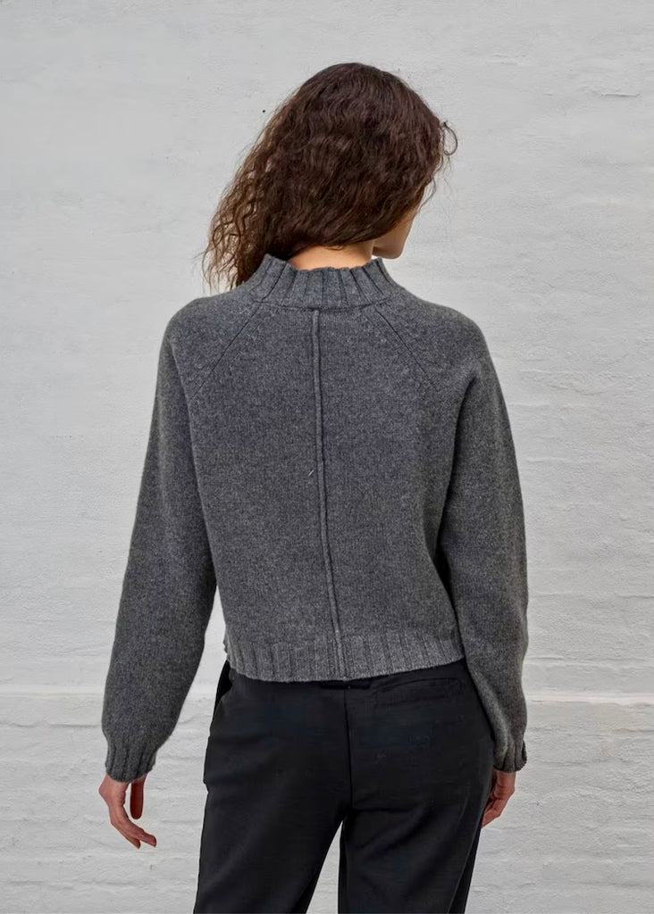 MJ Watson | Short Pullover | Grey