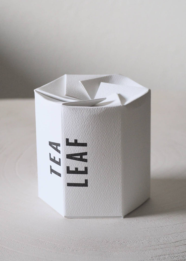 Makana | Tea Leaf | 6.5 oz Candle