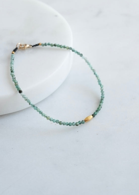 Margaret Solow | Emerald + 18k Oval Bead + Gold Clasp Bracelet