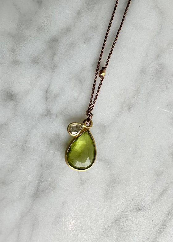 Margaret Solow | Peridot and Diamond + 18kg Necklace