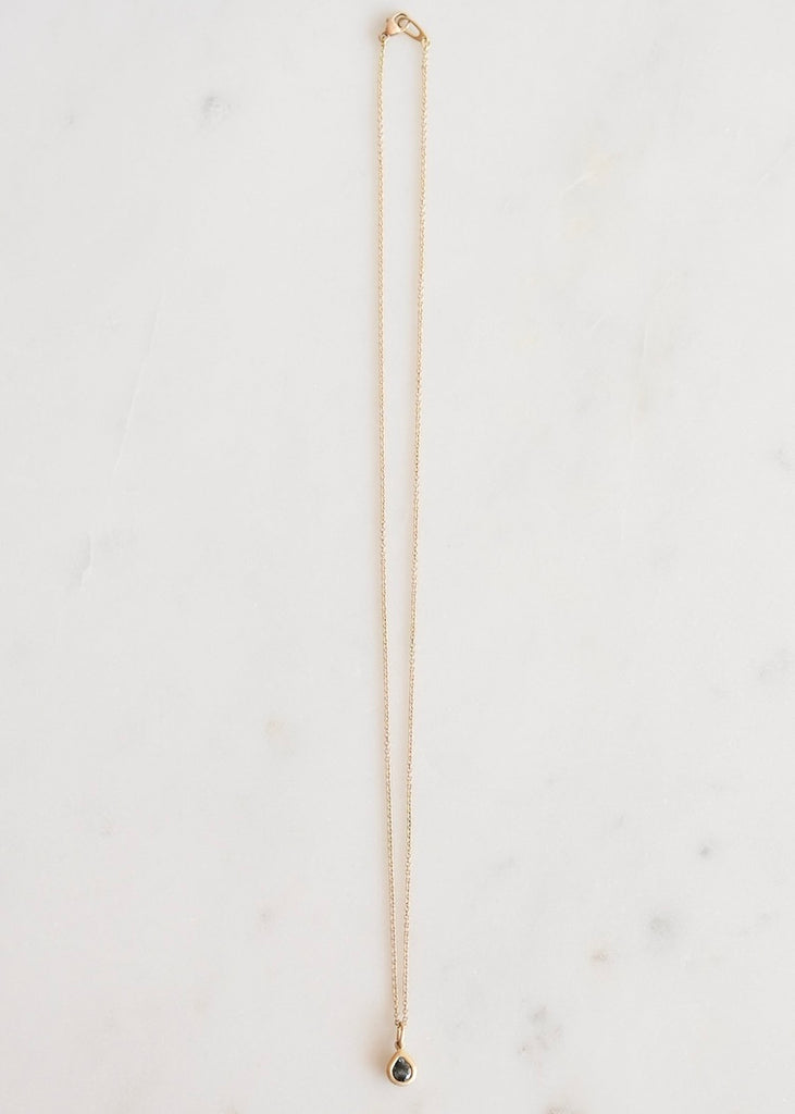 Marian Maurer | City Pendant | Pear Blue Sapphire | 18k