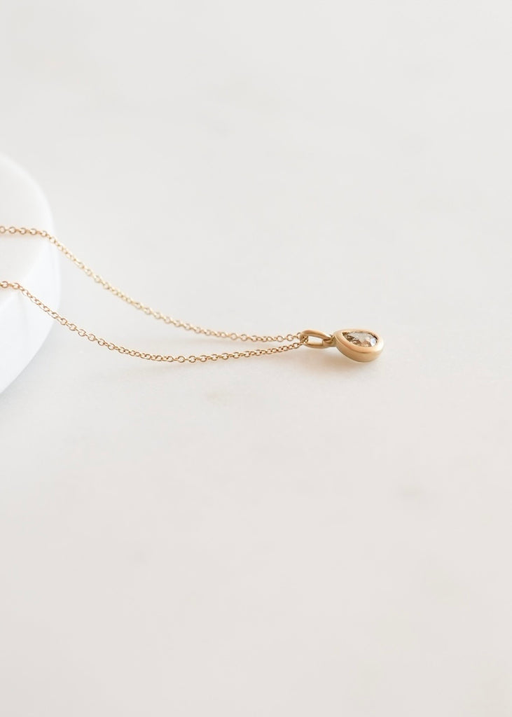 Marian Maurer | City Pendant | Pear Champagne Diamond | 18k