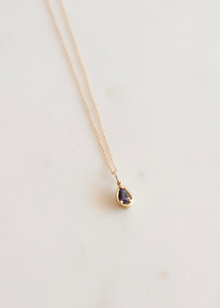 Marian Maurer | City Pendant | Teardrop Purple Sapphire | 18k