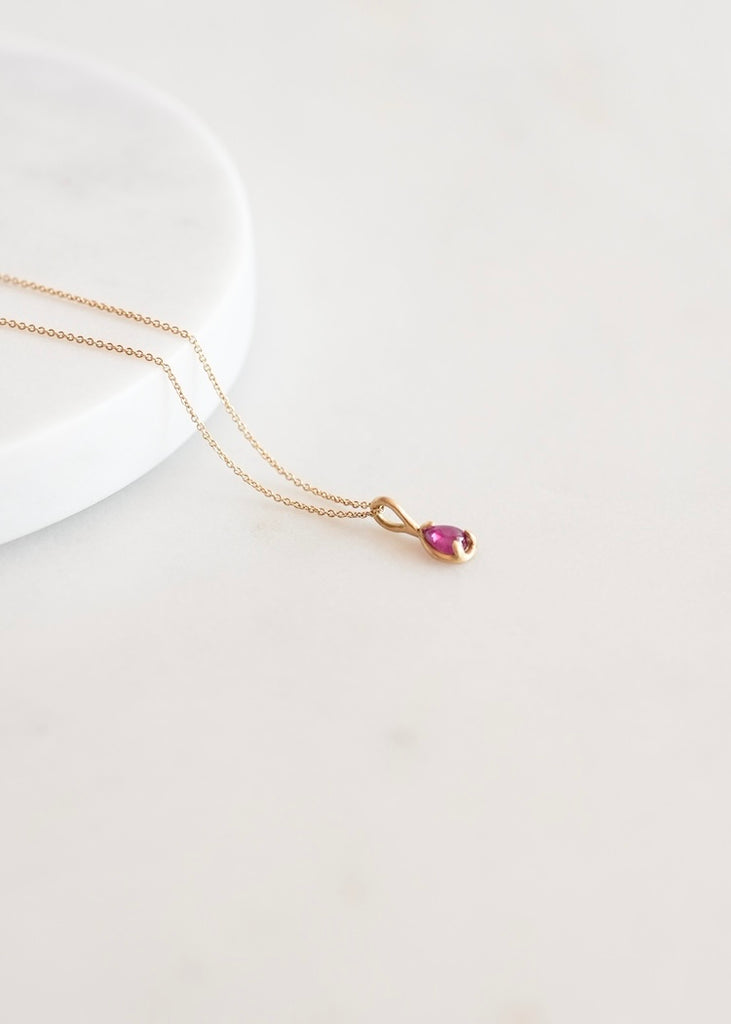 Marian Maurer | City Pendant | Teardrop Ruby | 18k