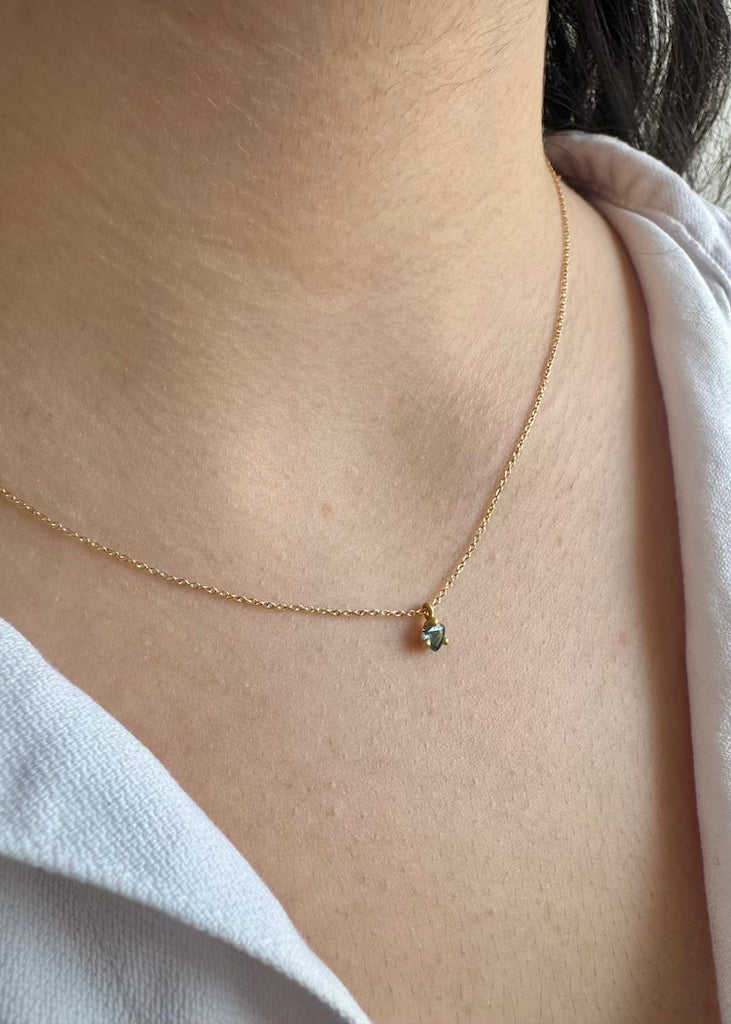 Marian Maurer | Faerie Pendant | Green Sapphire | 16"