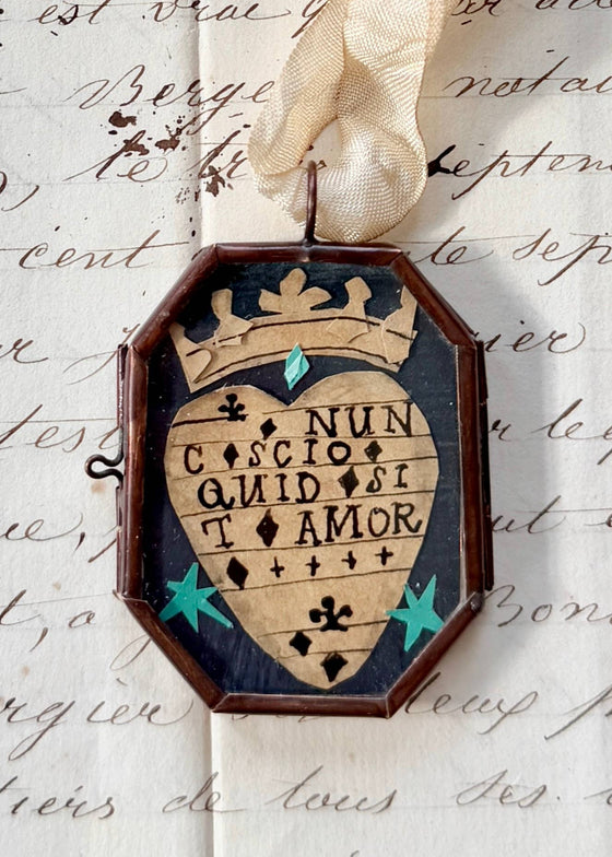 Maris Mirum | Nunc Scio I. | Vintage Locket Ornament