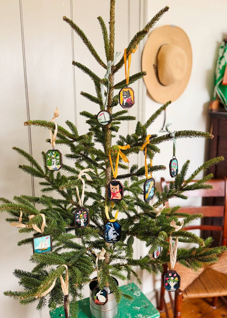 Maris Mirum | Salty Sailor | Vintage Locket Ornament