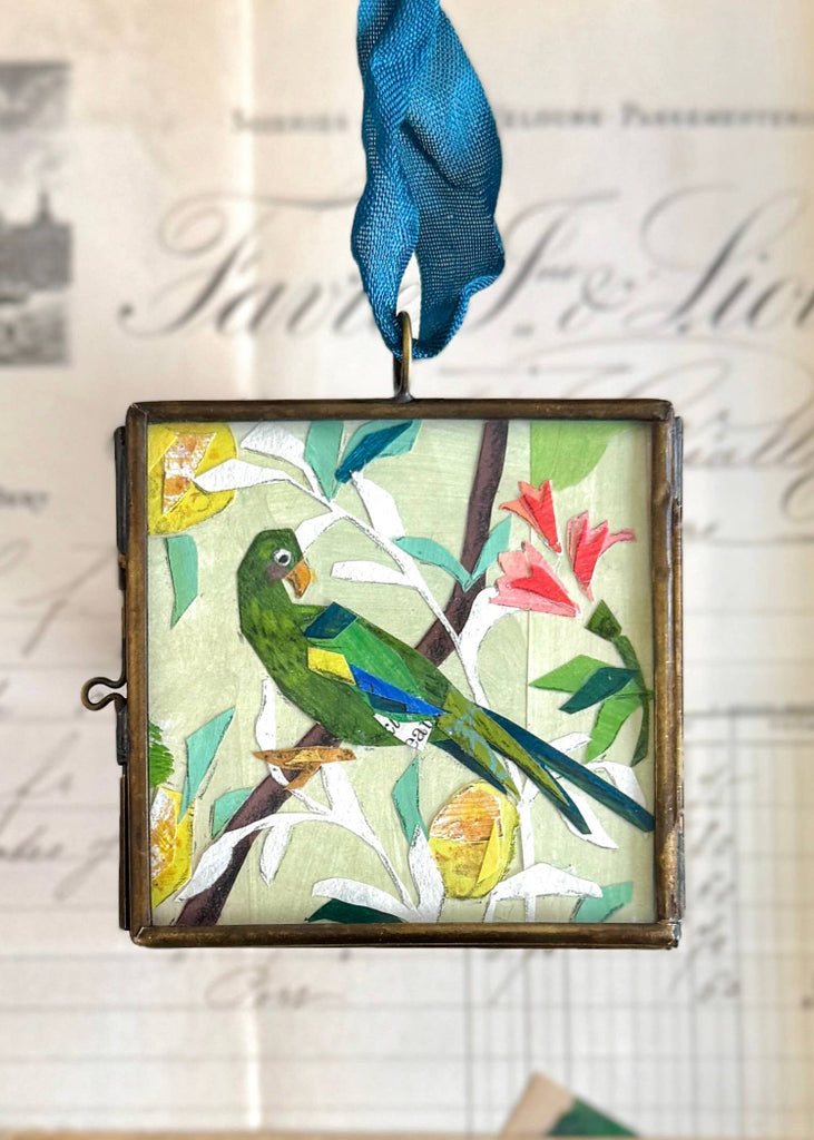 Maris Mirum | Virdi Parrot | Vintage Locket Ornament