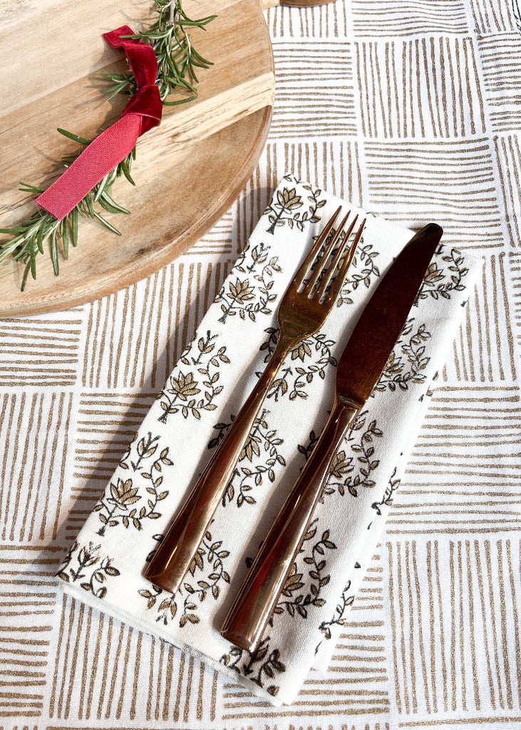 Mended | Dinner Napkins S/4 | Lotus, Black & Chai