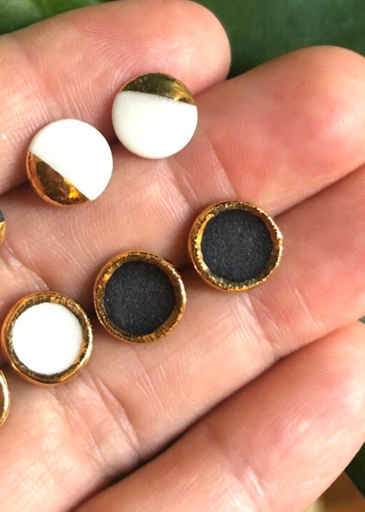 Mier Luo | Gold Rimmed Circle Studs Black