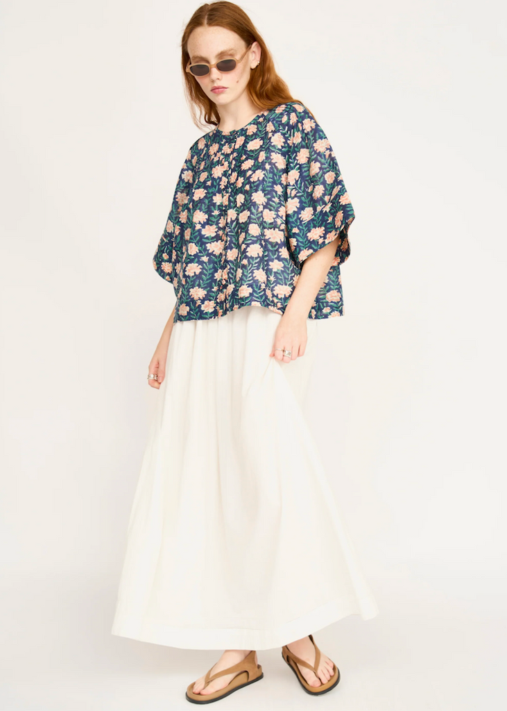 Mirth | Kerala Short Sleeved Blouse | Midnight Pink Carnation
