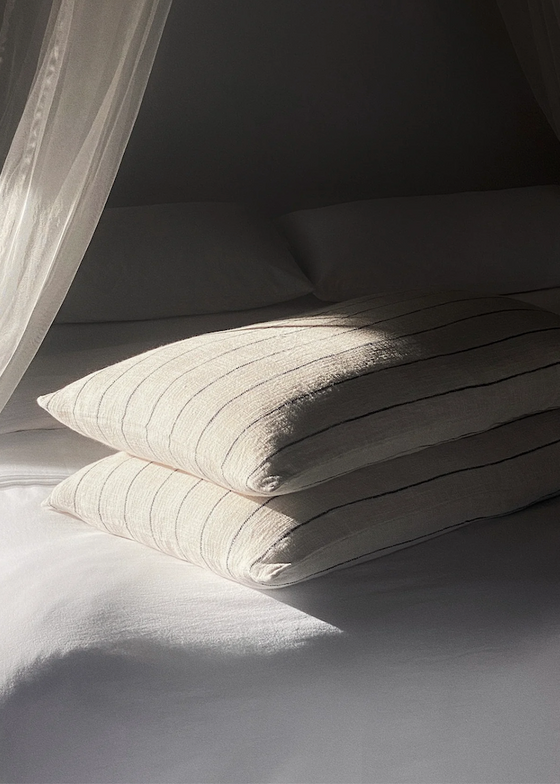 Mizar + Alcor | Suro Rectangle Cushion Cover