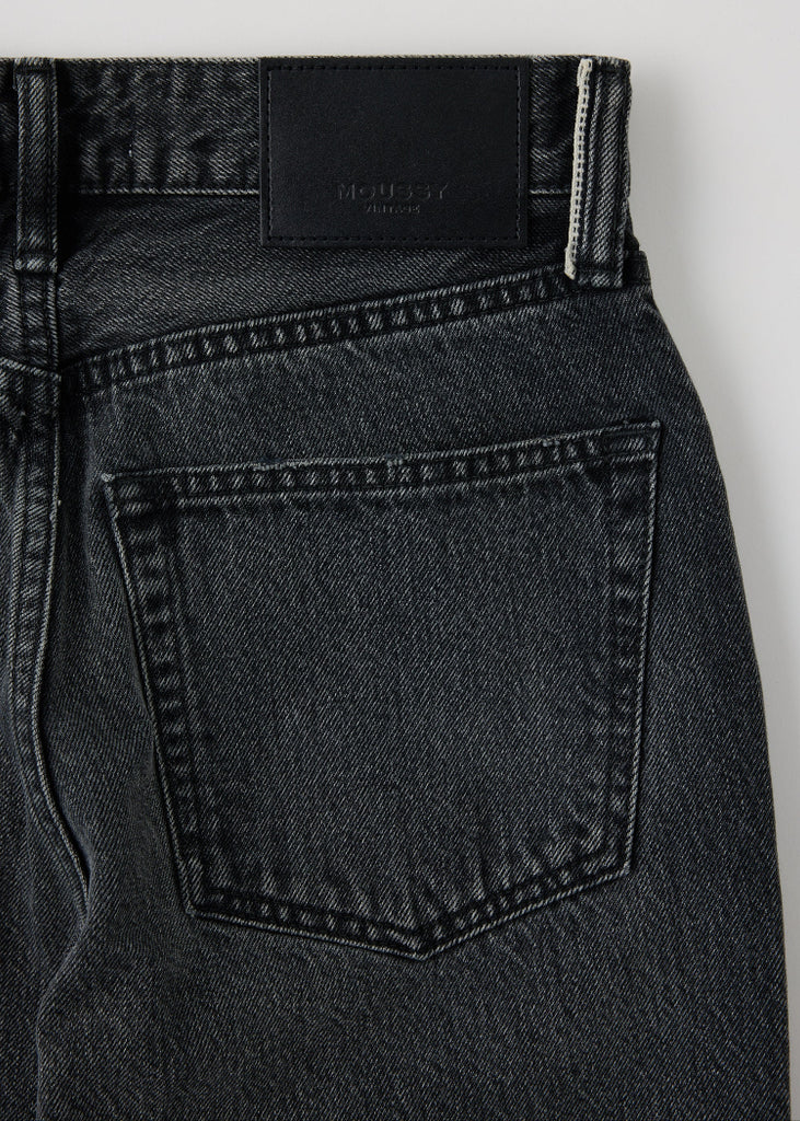 Moussy | Remake Flare | Redhook
