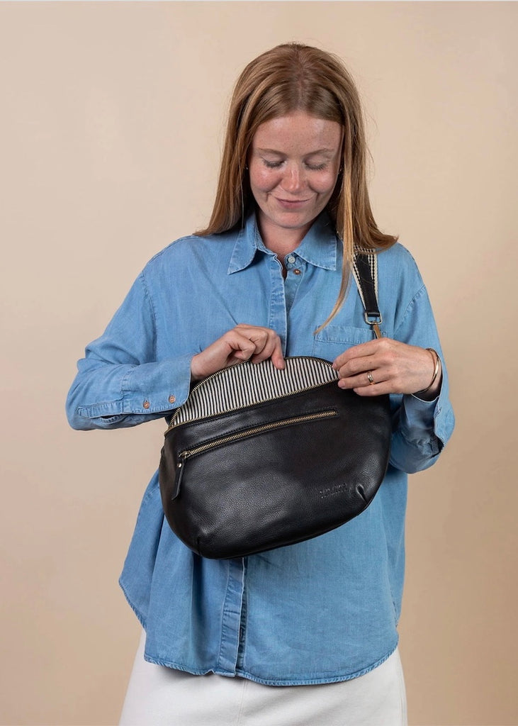 O My Bag | Drew Maxi Black Soft Grain Leather